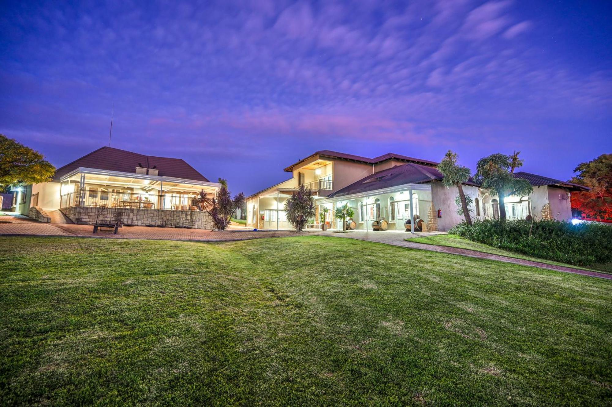 Blue Rain Guest House Блумфонтейн Экстерьер фото